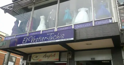 EL VESTIER DE TUCHIS EL VESTIER DE TUCHIS
